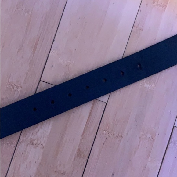 Guess reversible belt - Picture 4 of 8